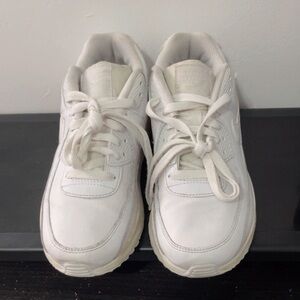 Big kid White Athletic Sneakers